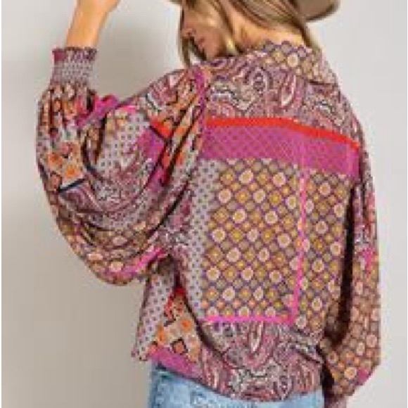 🌺🌺🌺Multi- print blouse 🌺🌺🌺 - Picture 6 of 8